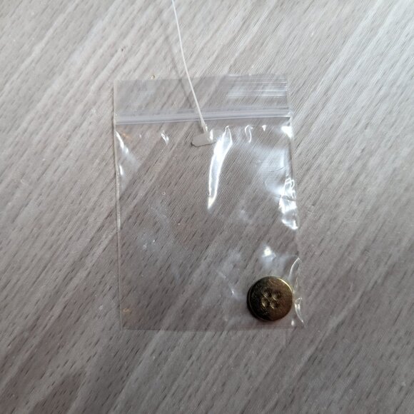 NWOT C. Wonder Printed Button Down Top Navy & White Patterned Size 12 - Picture 8 of 16